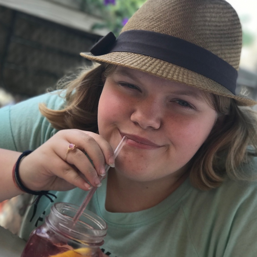 Meet your Posher, Emma
